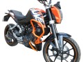 KTM_125_Duke_O2A.jpg