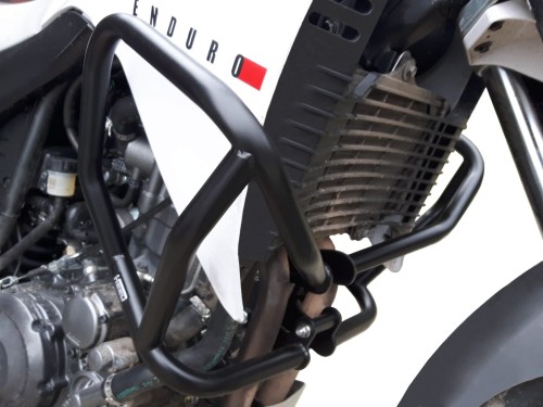 YAMAHA_XT_660_R_(11-16)_1A.jpg