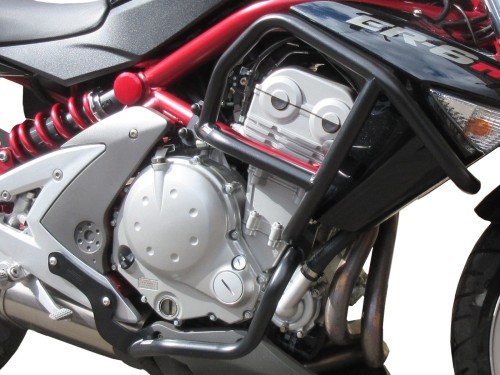 Kawasaki_ER-6n_(05-08)_1M.jpg